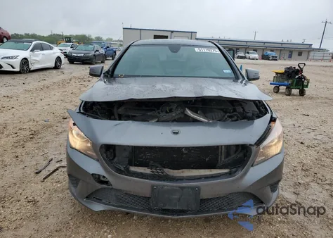 2015 Mercedes-Benz Cla 250 z USA, uszkodzony, nr VIN WDDSJ4EB9FN279862